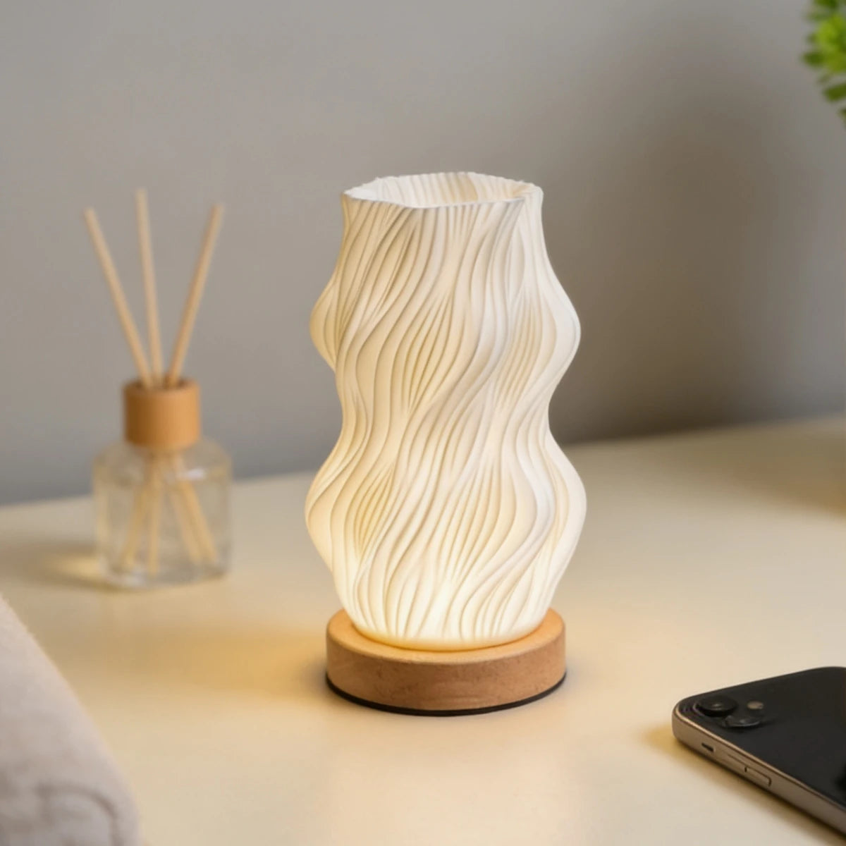 Nordic LED desk lamp, USB wired